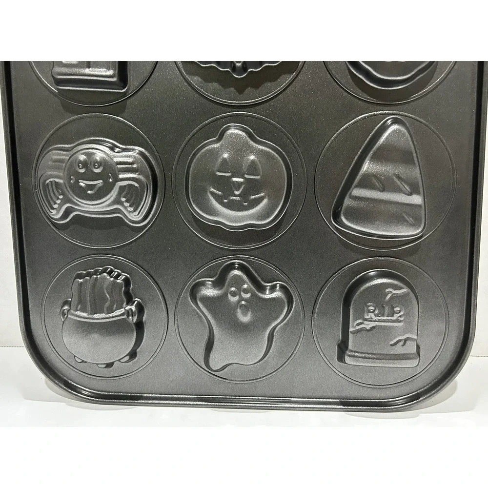 Halloween Cookie Pan 12 Spooky Shapes Ghost Frankenstein Bat‎ Cat Spider New